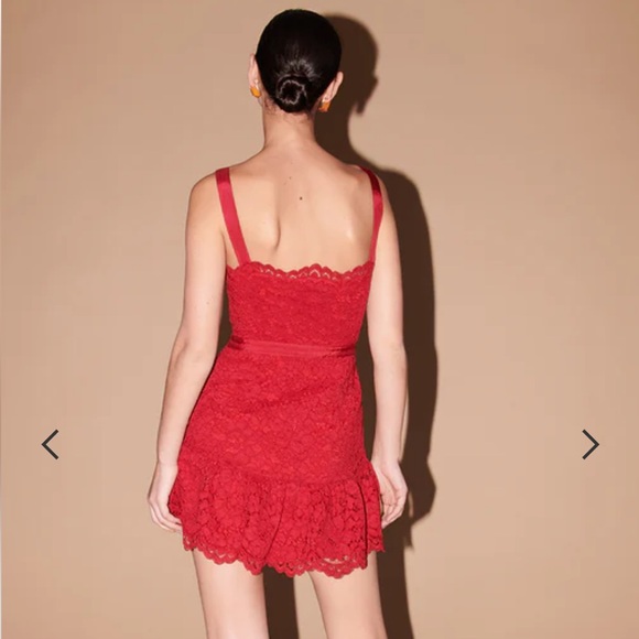 Red Saylor Homecoming lace dress - Picture 2 of 5